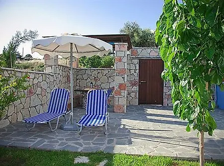 Petroto Sea View Hotel 3*